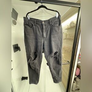 Levi distressed jeans